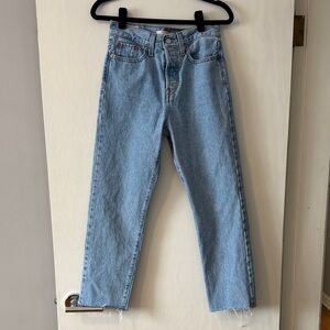 Levi’s Wedgie Staright